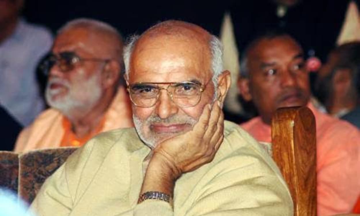 प्याज की कीमत के कारण कैसे गई साहेब सिंह वर्मा की कुर्सी? देखें Video