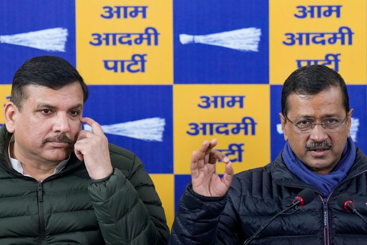 AAP Revised Candidates List: AAP ने दो सीटों पर बदले उम्मीदवार, नरेला और हरिनगर से अब इन्हें दिया टिकट