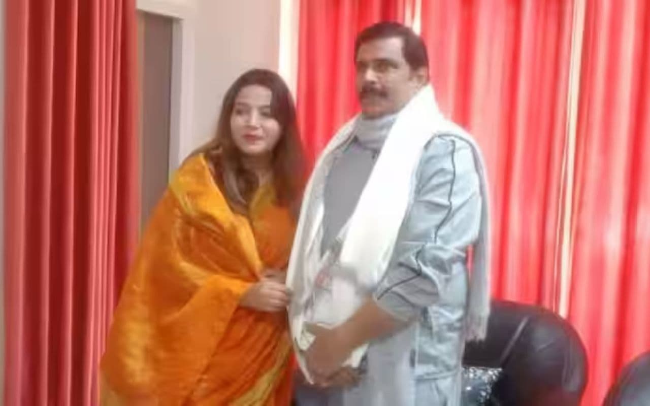 Anand Mohan and Jyoti Singh Anand Mohan and Jyoti Singh