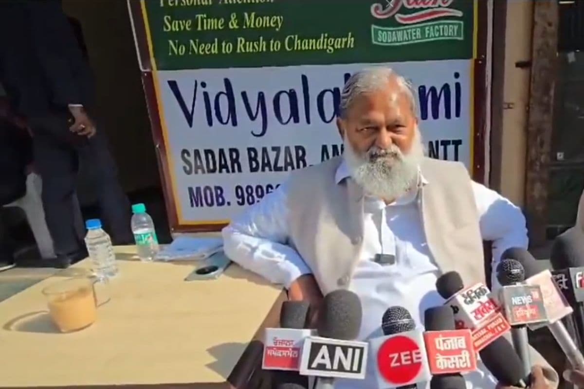 Haryana बीजेपी में बवाल, सीएम सैनी के खिलाफ बोलने पर मंत्री अनिल विज को नोटिस