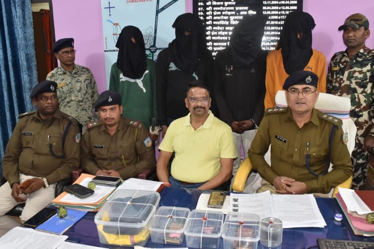 Jharkhand News: झारखंड समेत कई राज्यों में सक्रिय रहने वाले अपराधी चढ़े पुलिस के हत्थे, दर्ज हैं 31 मामले