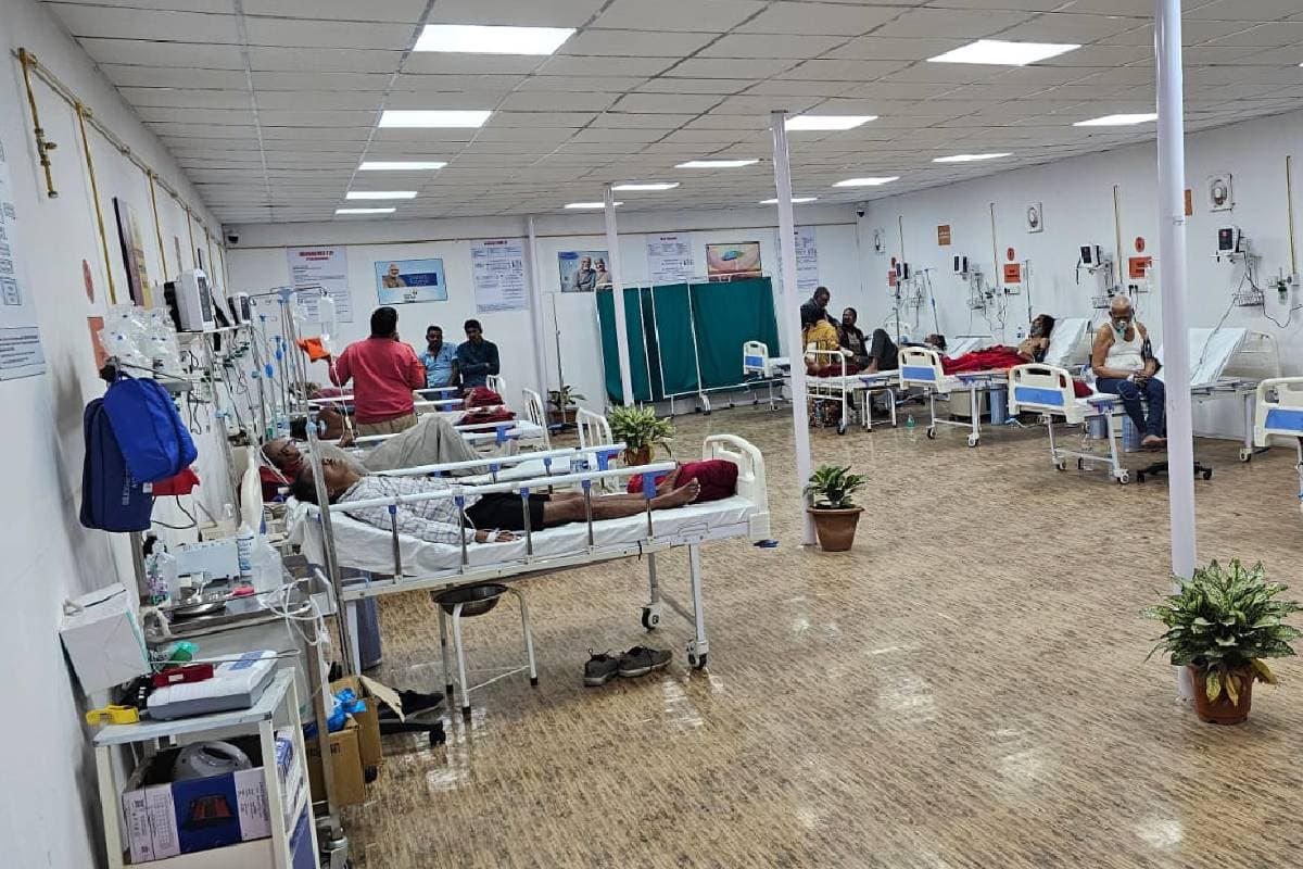 Mahakumbh 2025 : महाकुंभ के सेंट्रल हॉस्पिटल की सुविधाएं देख अमेरिका और इजरायल वाले भी दंग