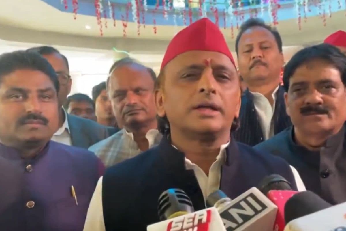 Milkipur Election Result: 'चुनाव नहीं लूट', मिल्कीपुर उपचुनाव पर अखिलेश यादव का छलका दर्द, देखें Video