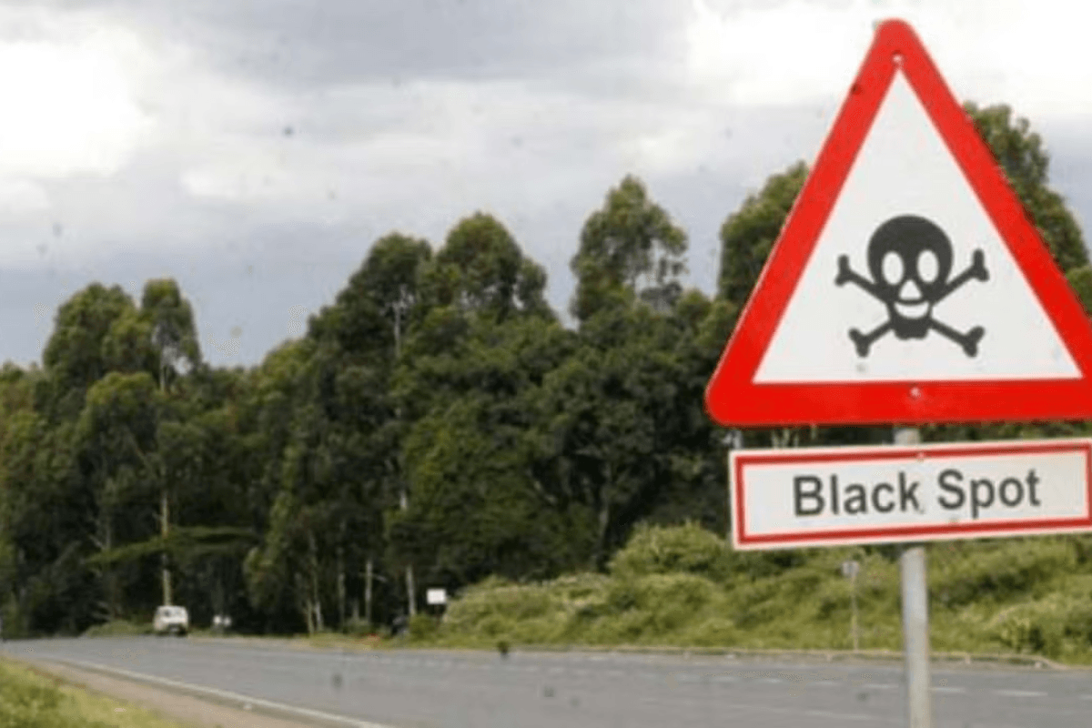 Muzaffarpur News: एक्सीडेंट को रोकने के लिए मार्क किए गए 40 ब्लैक स्पॉट, अवैध कट को बंद करने के निर्देश