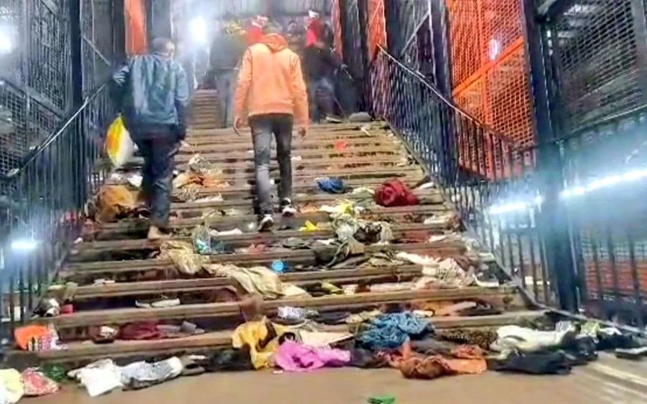 नई दिल्ली स्टेशन पर भगदड़ में पूर्णिया के नीरज की मौत, सांसद पप्पू यादव बोले- दर्द बयां नहीं कर सकते