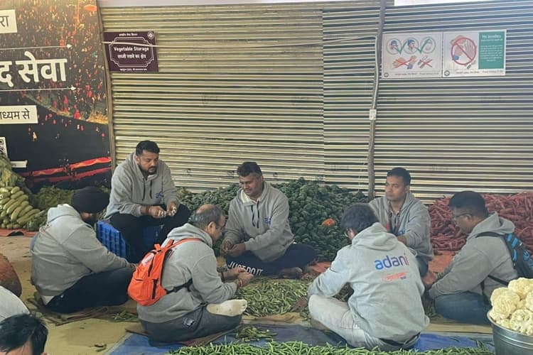 Mahakumbh से हजारों किसान हुए मालामाल, 40 दिन में कमाया लाखो रुपये