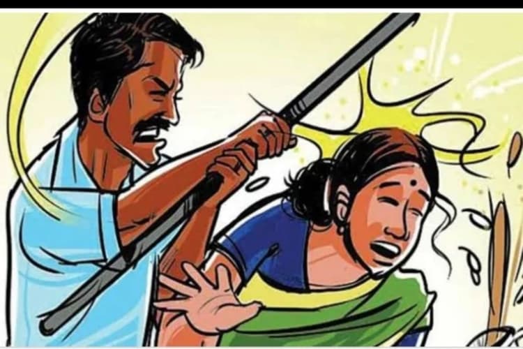 पूर्णिया में वृद्ध महिला पर डायन होने का आरोप लगा क्रूरता, बाल पकड़ घसीटा, मैला पिलाया