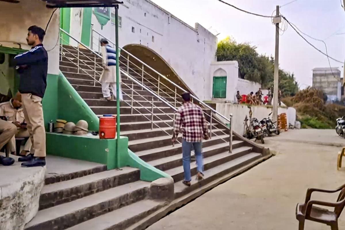 Sambhal Mosque : संभल के जामा मस्जिद की नहीं होगी पुताई