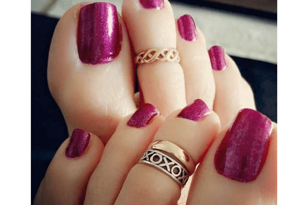 Toe Rings Designs: ऑफिस वर्किंग वुमन देखें यूनिक बिछिया के डिजाइन्स Toe Rings Designs: ऑफिस वर्किंग वुमन देखें यूनिक बिछिया के डिजाइन्स