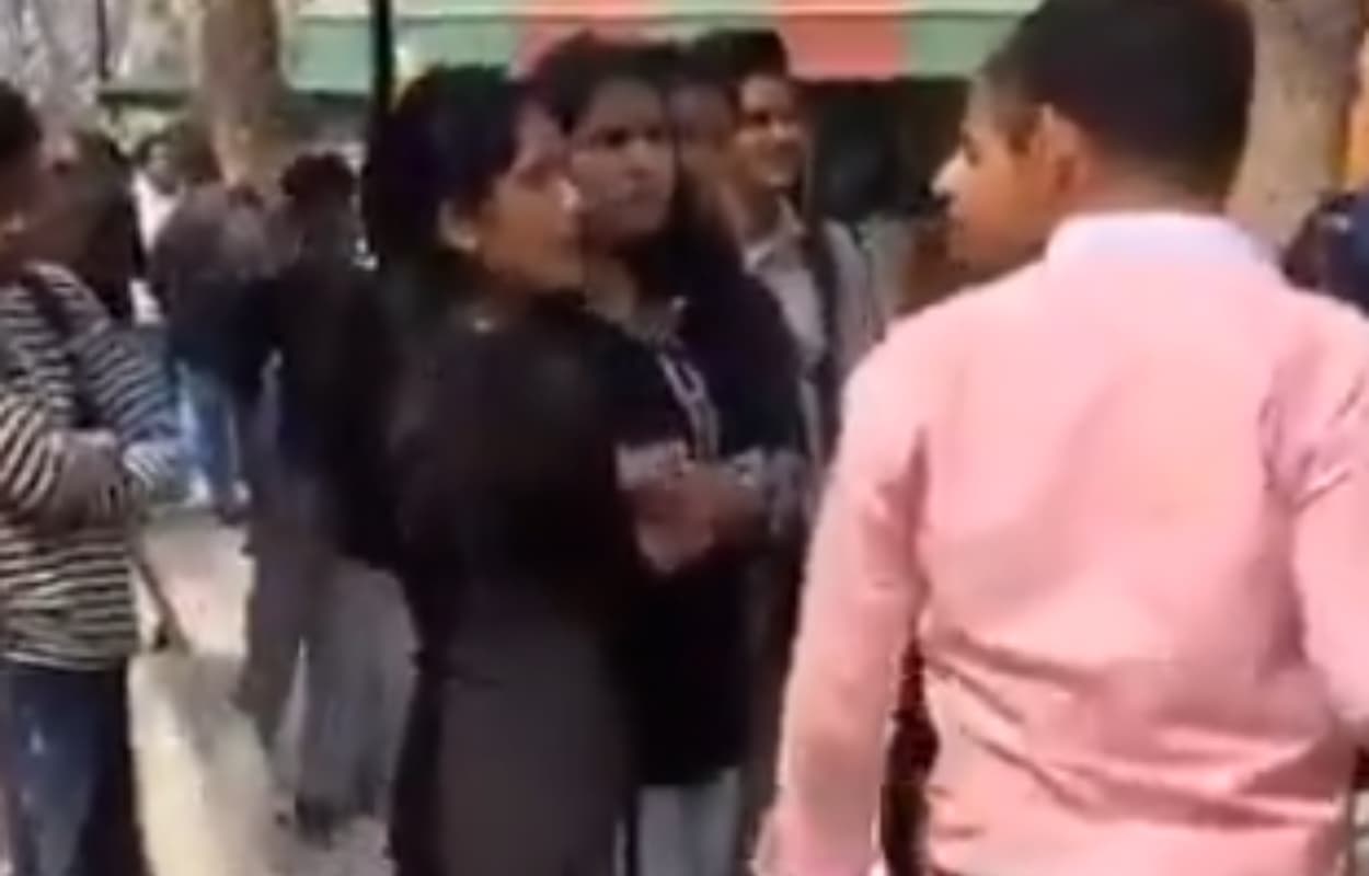 पापा की परियों का WWE वाला अंदाज! वीडियो देखकर आप हो जाएंगे दंग