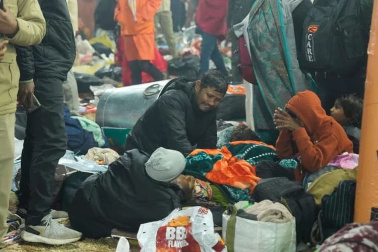 Mahakumbh Stampede: महाकुंभ भगदड़ पर BJP सांसद का चौंकाने वाला दावा, कहा- षड्यंत्र की रिपोर्ट आएगी तो कुछ लोग…