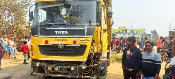हाइवा से कुचलकर बोहा पंचायत समिति सदस्य की मौत