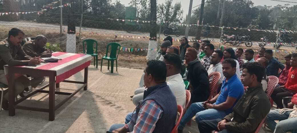 पूजा में भीड़-भाड़ वाले जगहों पर पुलिस बल रहेंगे तैनात