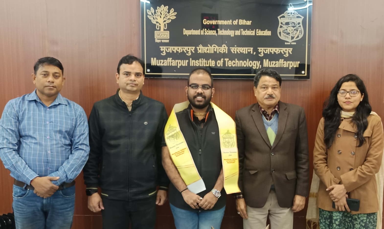 एमआइटी के छात्र का रिलायंस इंडस्ट्रीज में चयन