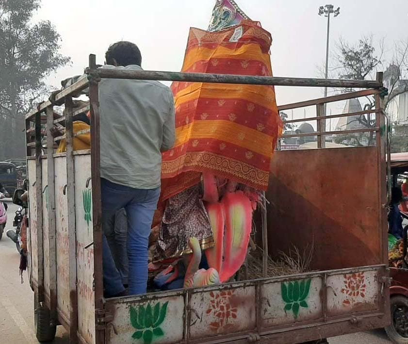 विद्या की अधिष्ठात्री देवी सरस्वती की पूजा आज, पूजन अनुष्ठान की तैयारी पूरी