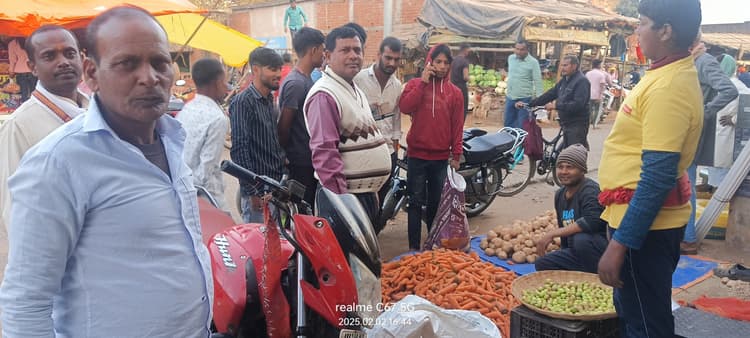 विद्या की देवी मां सरस्वती की पूजा आज, विद्यार्थियों में उत्साह