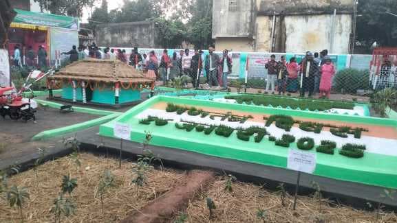 कृषि प्रदर्शनी में उत्कृष्ट प्रतिभागियो को किया गया पुरस्कृत