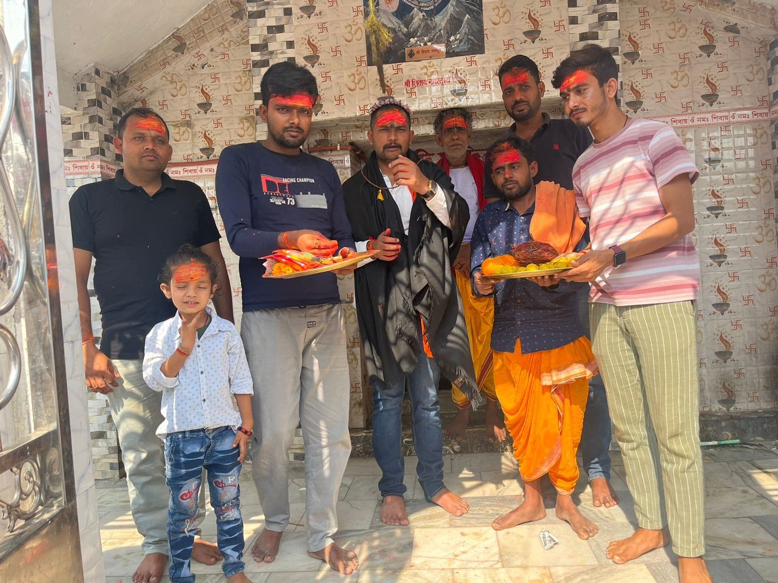 देवलेश्वर मंदिर में तिलकोत्सव का किया आयोजन, शामिल हुए श्रद्धालु