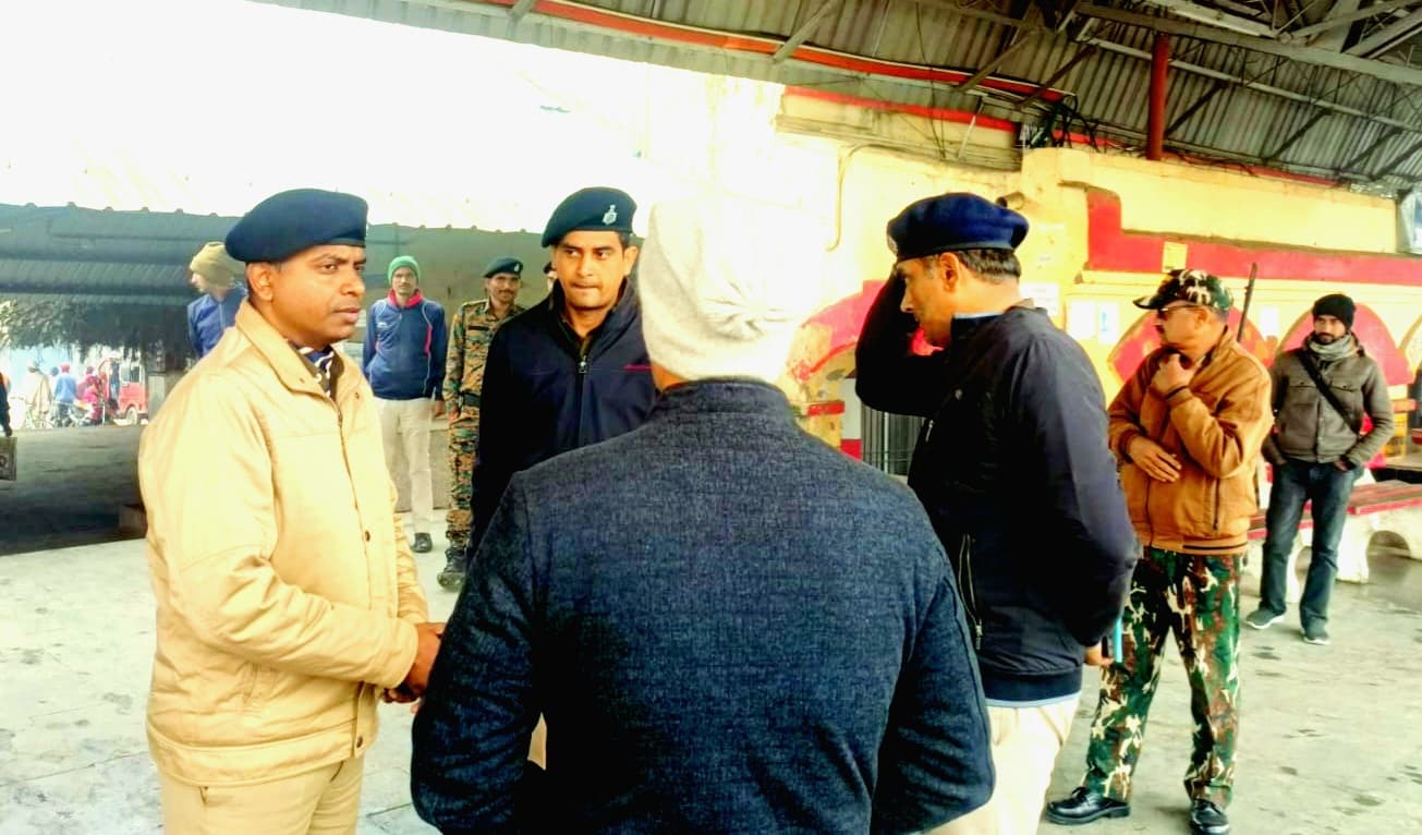 पिस्टल के बल पर हुंडी कारोबारी से 1.15 लाख की लूट