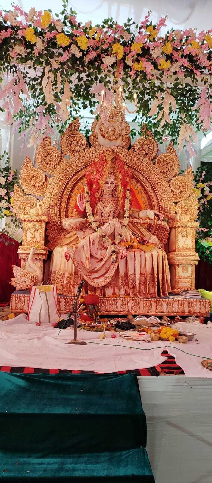 Darbhanga News: अक्षर-साधक मिथिला में घर-घर हुई विद्या की अधिष्ठात्री देवी सरस्वती की पूजा