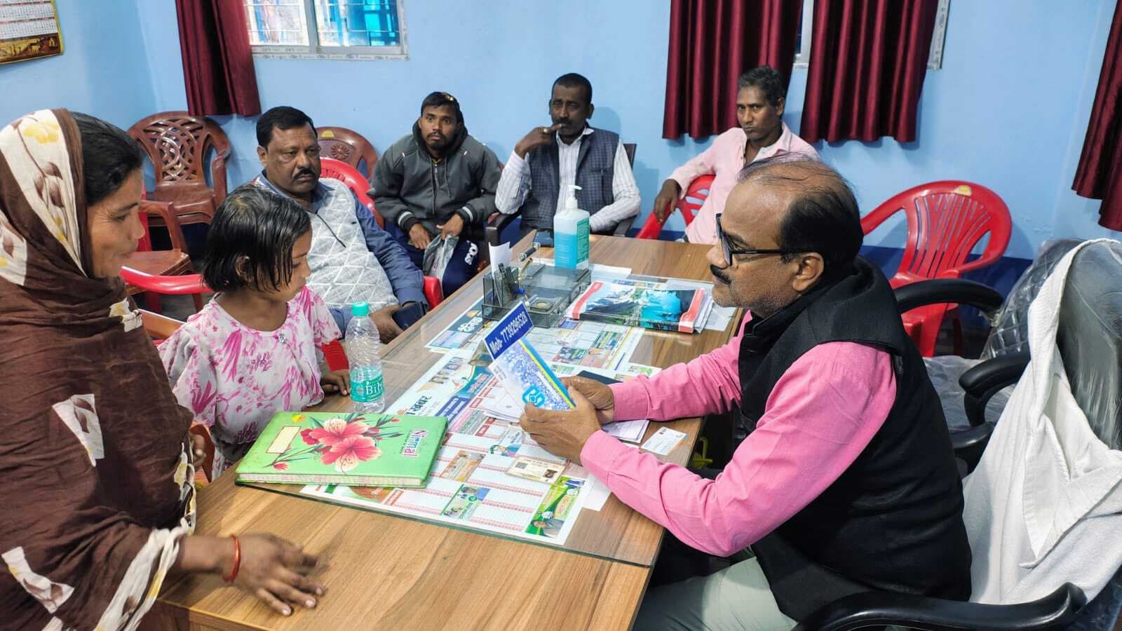 लाभुकों ने की पीएम आवास किस्त का भुगतान नहीं होने की शिकायत