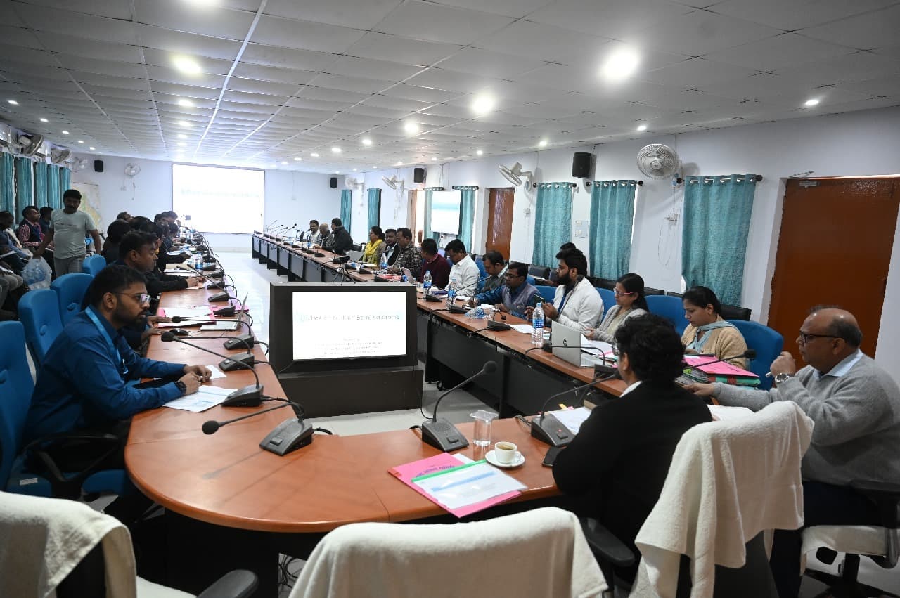 जीबीएस से घबराने की जरूरत नहीं, अफवाहों से रहें दूर: डीसी