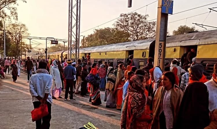 Gaya News : गया से अलग-अलग रूट पर चलनेवाली 14 ट्रेनों का परिचालन रद्द