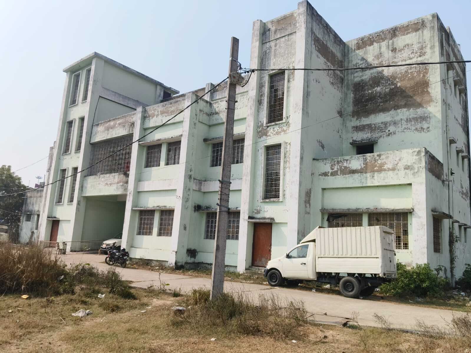 Darbhanga News: मिथिला विश्वविद्यालय का परीक्षा भवन बना गोदाम, शहर से बाहर बनाया गया पीजी थर्ड सेमेस्टर का परीक्षा केंद्र