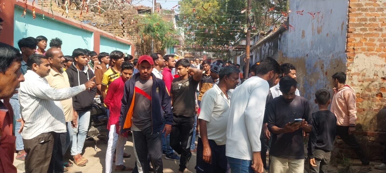 Giridih News: चार दिनों से लापता युवक का शव पचंबा में नाली से बरामद