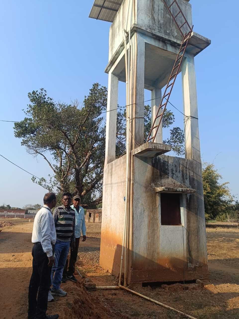 Giridih News :जल नल योजना की जांच में मिली गड़बड़ी