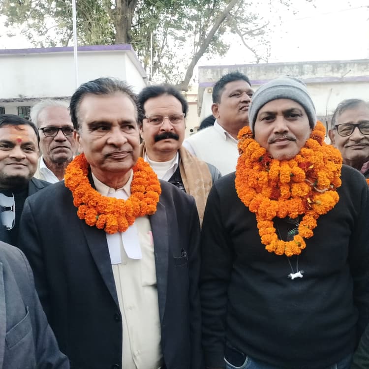 Darbhanga News : बार एसोसिएशन के अध्यक्ष चुने गये रामचंद्र, महासचिव पद पर संजीव निर्वाचित