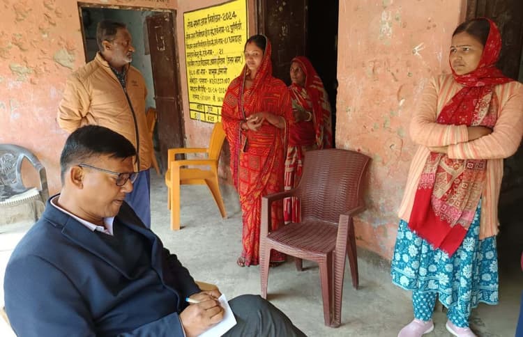 बीडीओ की जांच में स्कूल व एमडीएम पंजी में अंतर