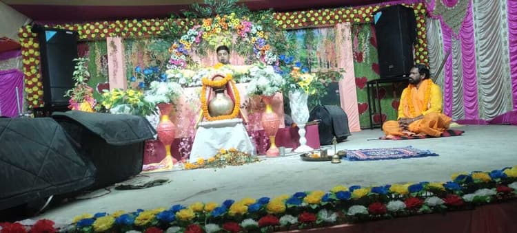 कथावाचक ने श्रीमद्भागवत कथा में गजेंद्र मोक्ष का किया वर्णन