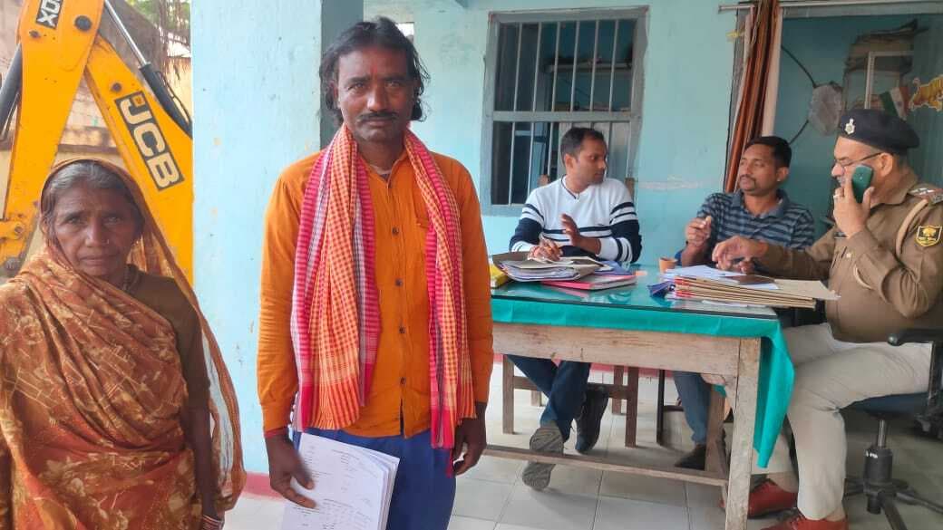 निजी जमीन पर मंदिर निर्माण का विरोध करने पर दो पक्षों में झड़प