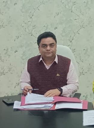 राशन वितरण शुरु नहीं करने वाले कोटेदारों पर होगी कार्रवाई-एसडीएम