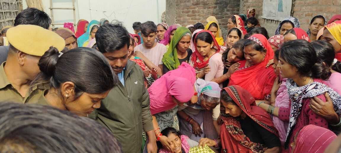प्रेम प्रसंग में युवती की हत्या, बेर के पेड़ से लटका मिला शव