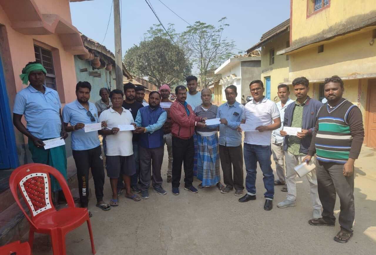 झामुमो ने पंचायतों में चलाया सदस्यता अभियान