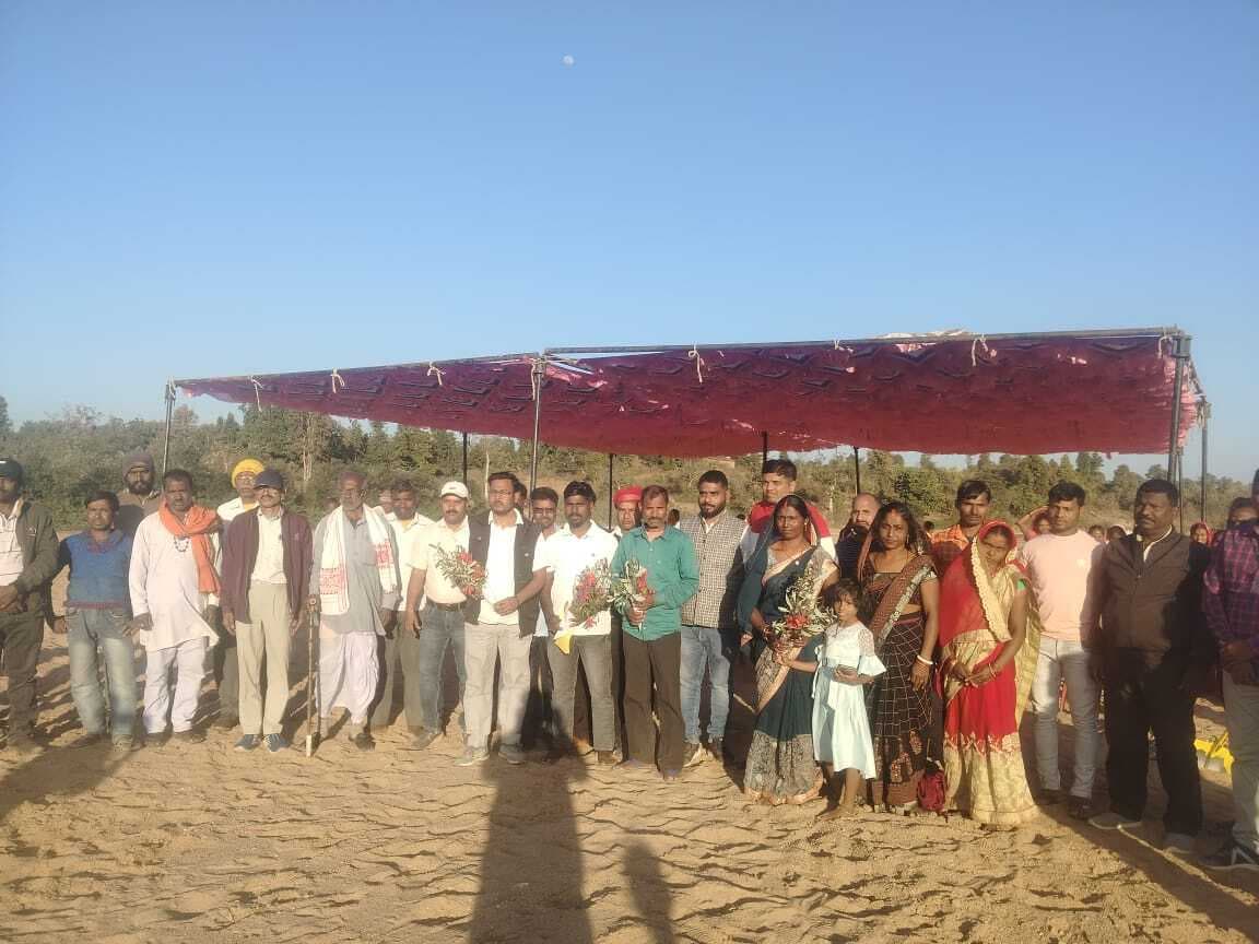 डुमारो में झारखंड प्रजापति महासंघ की बैठक