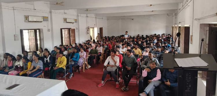 कृमिमुक्ति से स्वास्थ्य में सुधार होता है : प्राचार्य