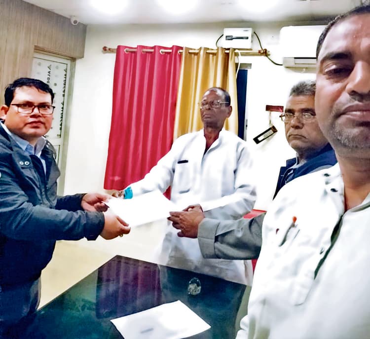 Gaya News : मोरहर नदी से बालू की बंदोबस्ती रोकने के लिए फिर उठायी मांग