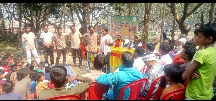 विष्णुपुर पैक्स में सहकारी चौपाल व नुक्कड़ नाटक से योजनाओं पर किया जागरूक