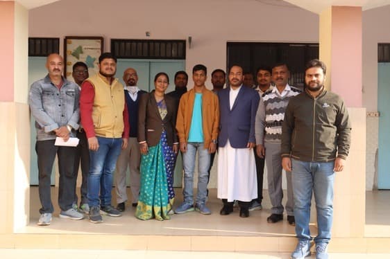 आइआइटी जेइ मेंस में माउंट एसीसी के छात्र मिला 99.04 प्रतिशत अंक