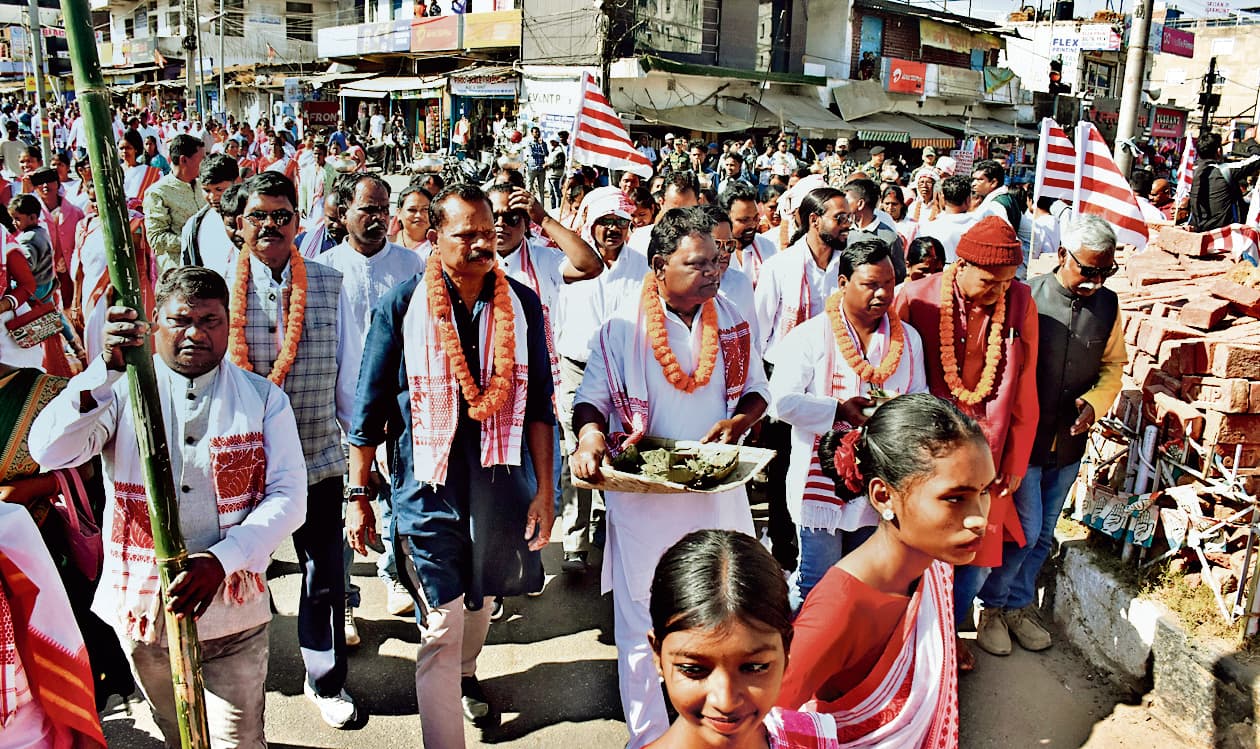 ranchi news : अमर शहीद बुधू भगत की प्रतिमा लगाने में सरकार करेगी सहयोग : चमरा लिंडा