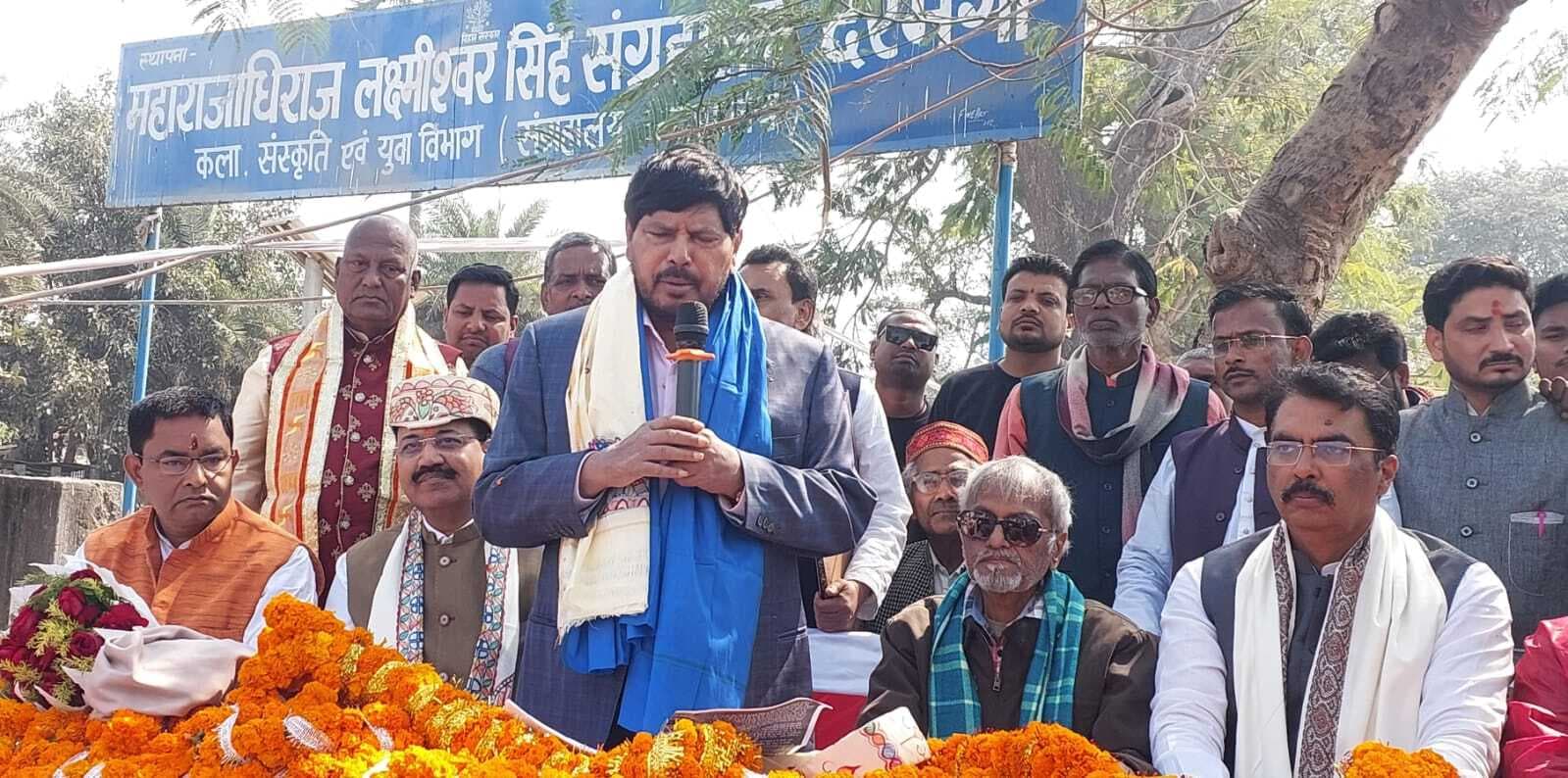 Darbhanga News : पूरे देश में एनडीए को जनता पसंद कर रही