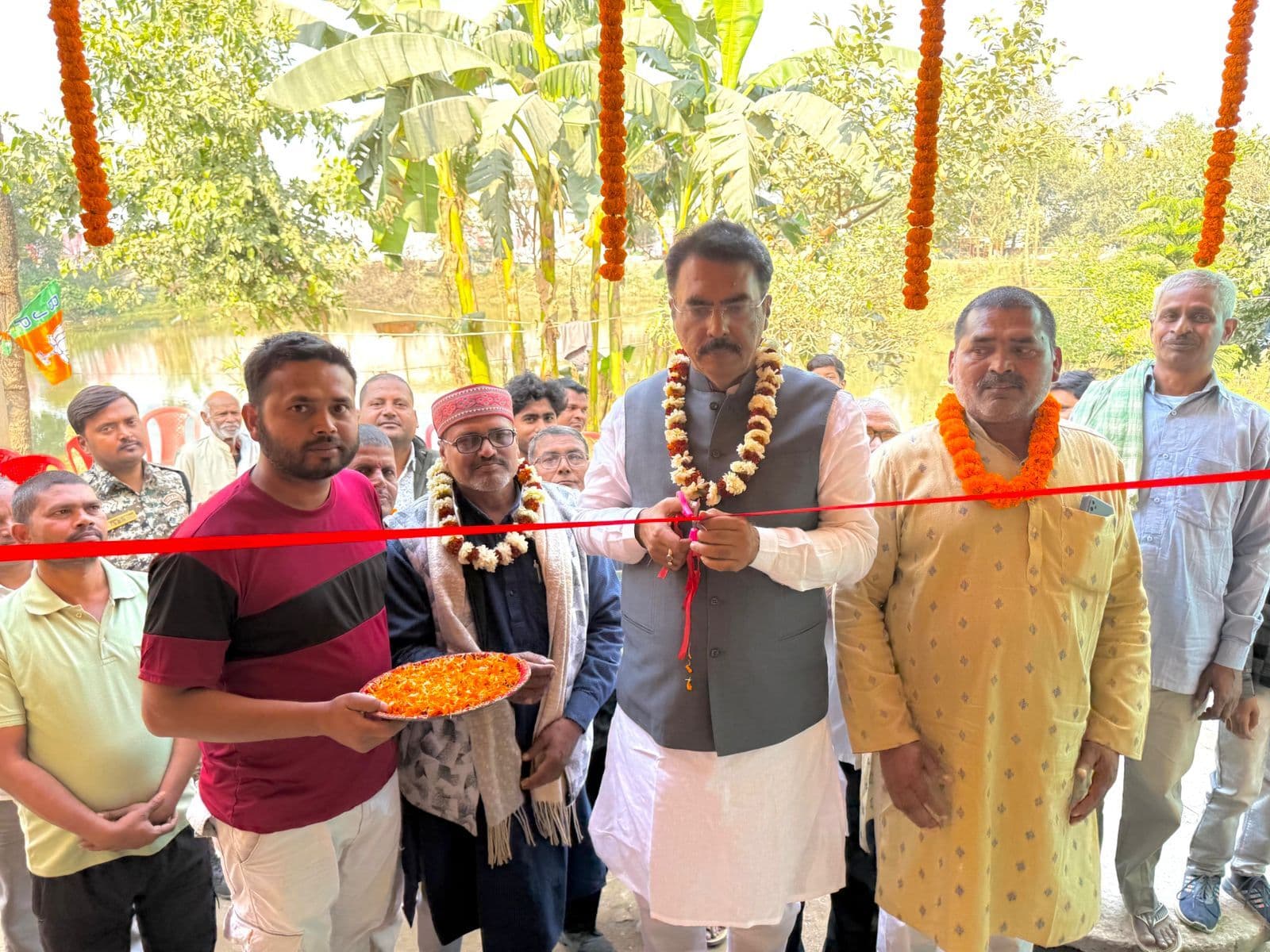 Darbhanga News : आमजन को बेहतर सुविधा व सरकारी योजनाओं का मिल रहा लाभ