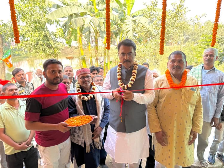 Darbhanga News : आमजन को बेहतर सुविधा व सरकारी योजनाओं का मिल रहा लाभ