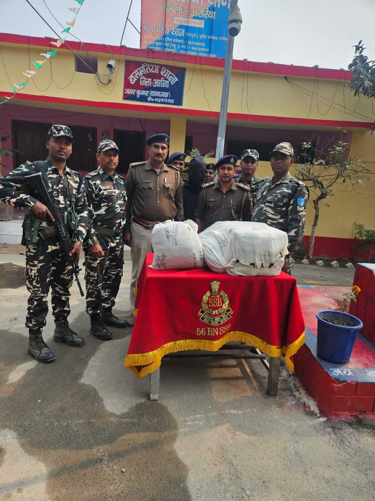 33 किलो गांजा के साथ तस्कर गिरफ्तार