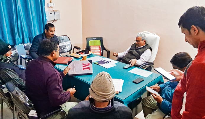 Gopalganj News : स्वास्थ्य विभाग में फर्जी नियुक्ति पर चार साल से नौकरी कर रहे थे 12 कर्मी, प्राथमिकी दर्ज