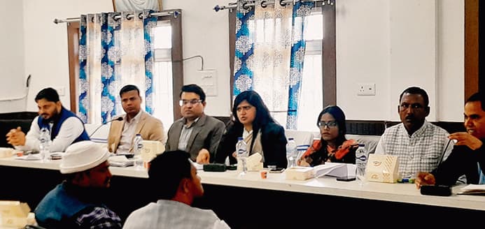 Gaya News : पंसस व मुखिया आपसी तालमेल से पंचायतों के विकास में करें सहयोग