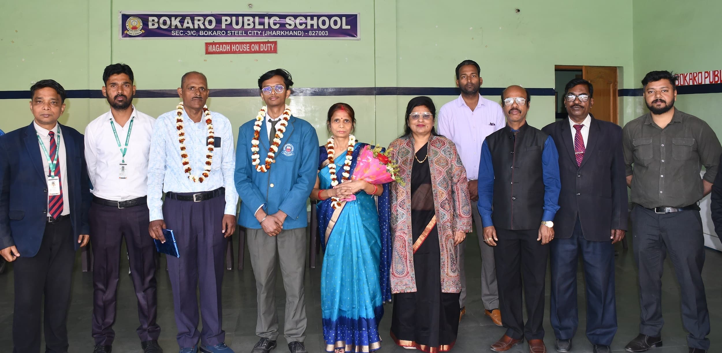 Bokaro News: एनसीइआरटी की किताबों पर भरोसा करें, मजबूत होगी बेसिक समझ : ओम